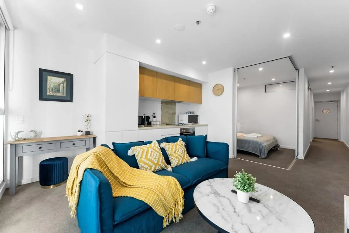 Cbd 2Br Apt - Walkable Adelaide Apartment